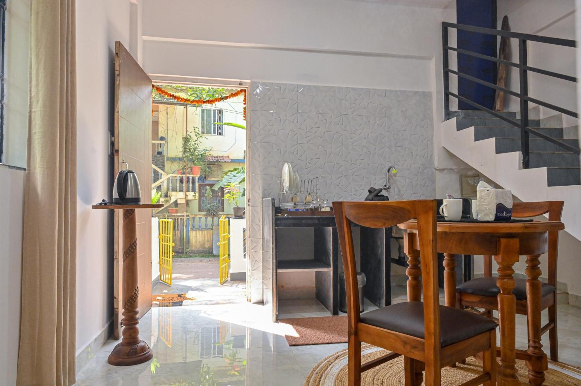 Shell House - Private Stay With Garden View In Arambol Mandrem Exterior photo