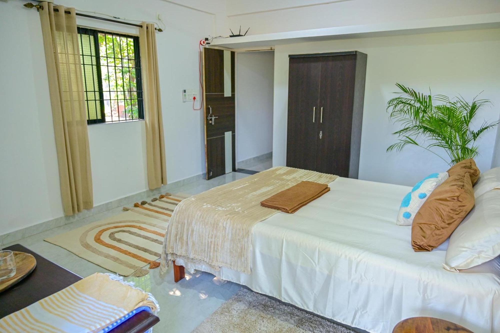 Shell House - Private Stay With Garden View In Arambol Mandrem Exterior photo